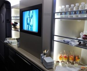 All'interno dell'aereo